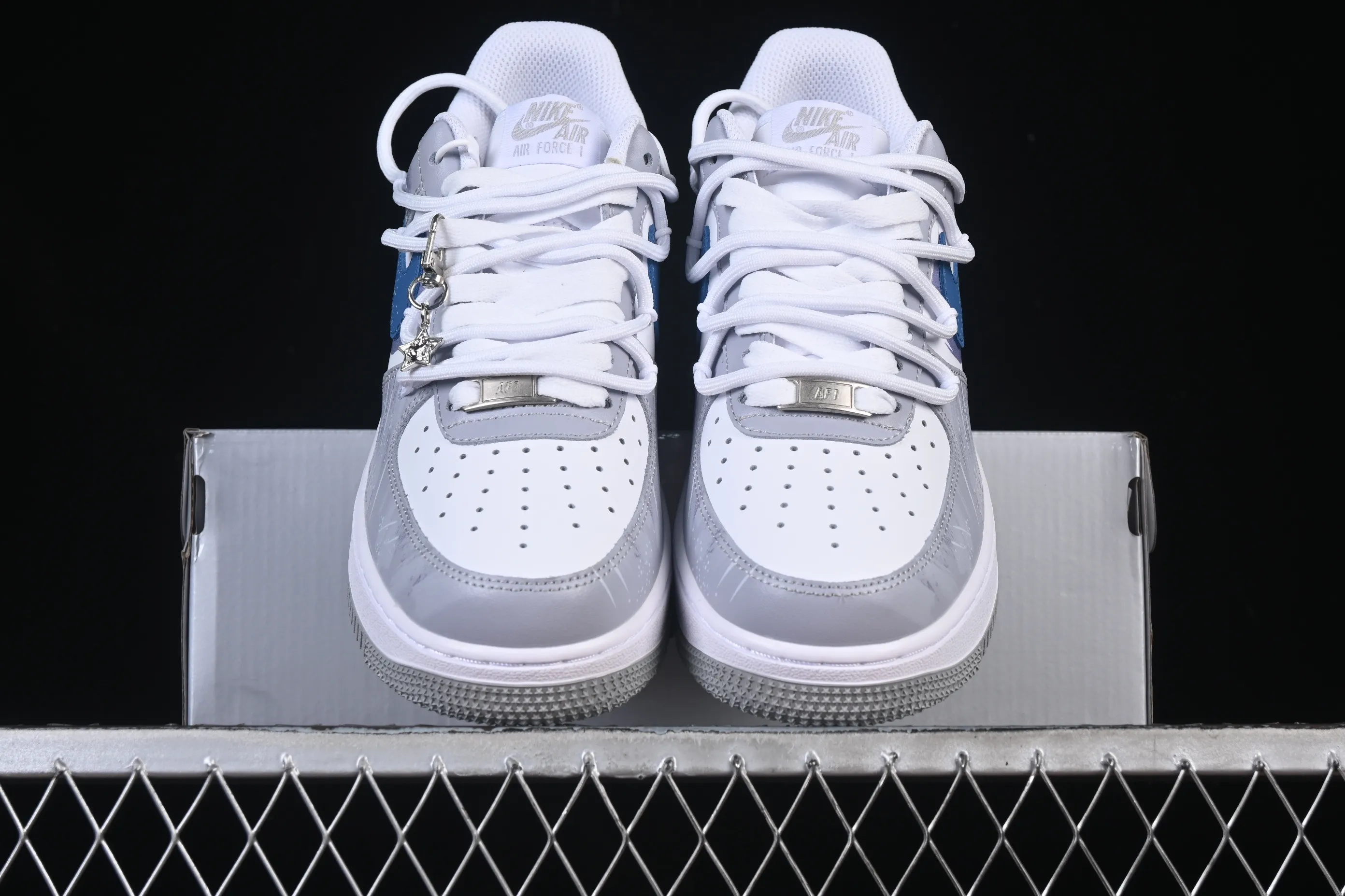 All categories Nk Air Force 1 Air Force series Nk Air Force 1 Low Air Force low-top Nike Air Force 1'07 Low Starry Air Force 1 low-top casual sneakers ZH0316-099